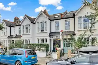 72 Lavenham Road, photo 2