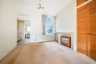 72 Lincoln Road, photo 3