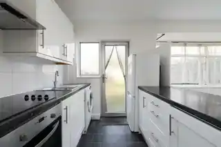 72 Mill Road, photo 3