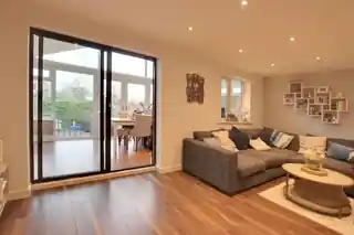 72 Primrose Lane, photo 2