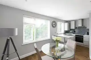 72 Whitehall Road, photo 3