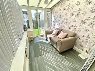 72 Yorkland Avenue, photo 3