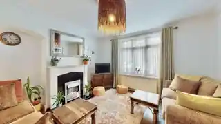 73 Beverley Road, photo 3
