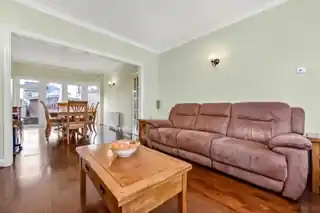 73 Blackbush Avenue, photo 2