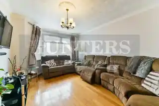73 Clifford Road, photo 3