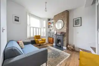 73 Higham Hill Road, photo 2