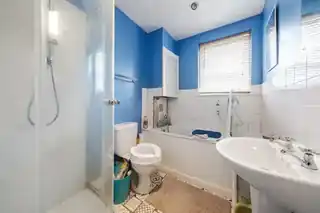 73 Lorrimore Road, photo 2