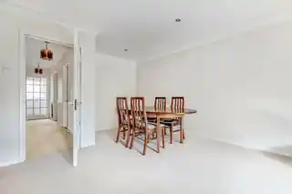 73 Malden Hill, photo 4