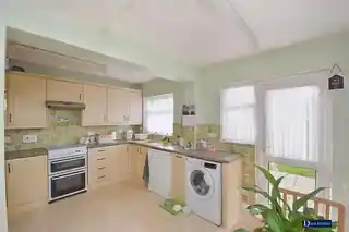 73 Northdown Road, photo 3