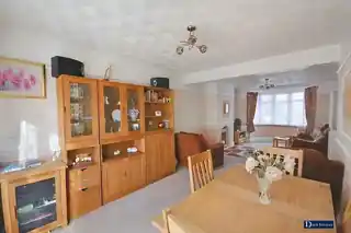 73 Northdown Road, photo 2