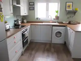 73 Stanley Road, photo 4
