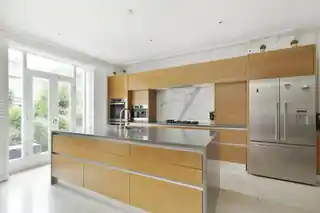 73 The Avenue, photo 2