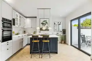 73 Thornton Road, photo 3