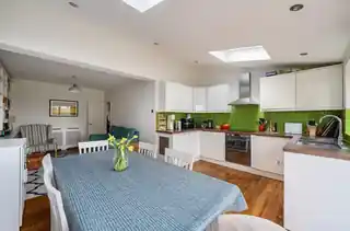 73 Windborough Road, photo 3