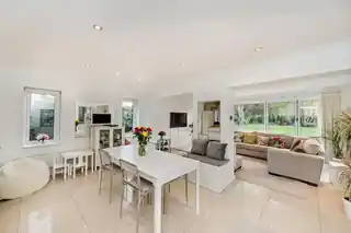 74 Batchworth Lane, photo 2
