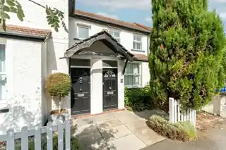 74 Beauchamp Road, photo 4