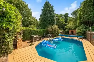 74 Bridgen Road, photo 2