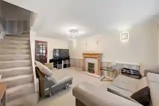 74 Frankswood Avenue, photo 3