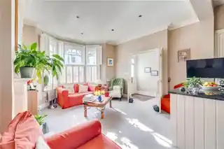 74 Inglethorpe Street, photo 2