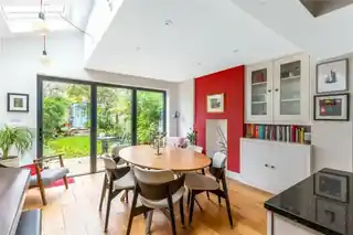 74 Salehurst Road, photo 4