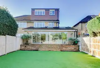75 Alverstone Avenue, photo 4