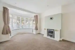 75 Ferncroft Avenue, photo 4