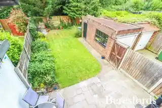 75 Heron Way, photo 2