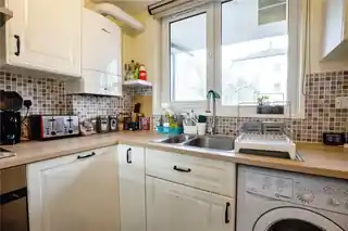 75 Jeffreys Road, photo 4
