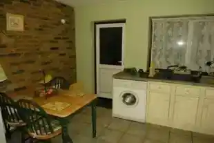 75 Monmouth Road, photo 3