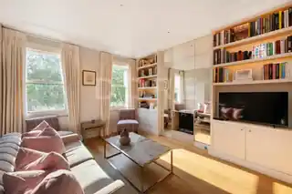 75 Pottery Lane, photo 2