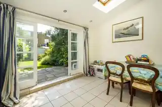 75 Queens Road, photo 2