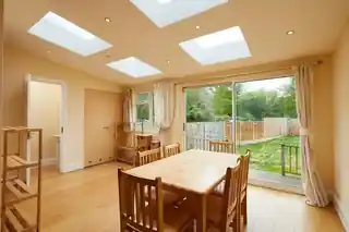 75 Seafield Road, photo 4