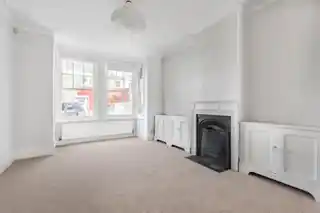 75 Second Avenue, photo 3