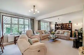 75 Waxwell Lane, photo 4