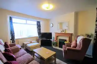 75 Windmill Lane, photo 2