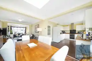 76 Albany Road, photo 3