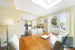 76 Albany Road, photo 2