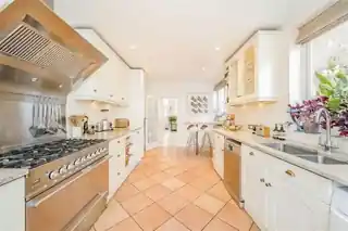 76 Azof Street, photo 4