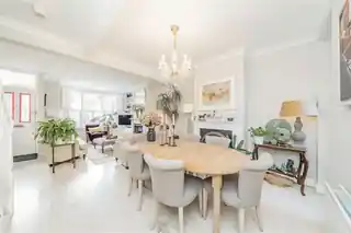 76 Azof Street, photo 3
