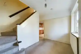 76 Brancaster Lane, photo 3