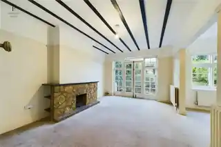 76 Brancaster Lane, photo 4