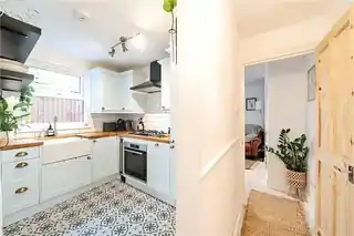 76 Brookdale Road, photo 4