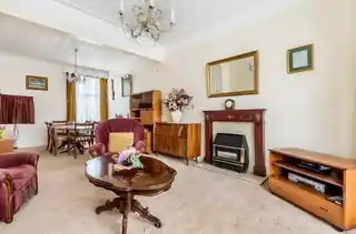 76 Hallowell Road, photo 2