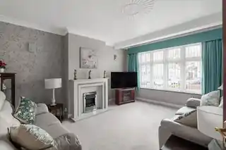 76 Hook Lane, photo 2
