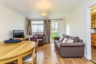 76 Markfield, photo 4