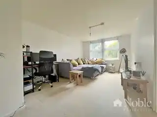 76 Veronica Close, photo 2