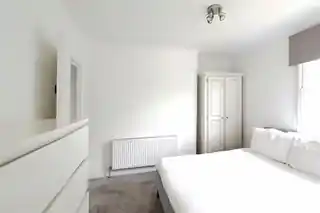 76A Park Crescent, photo 3