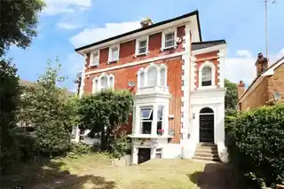 76A Park Crescent, photo 2