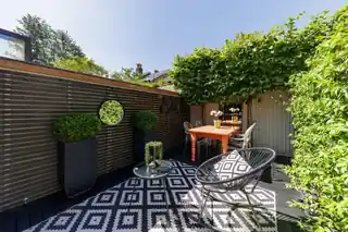 77 Albert Road, photo 3