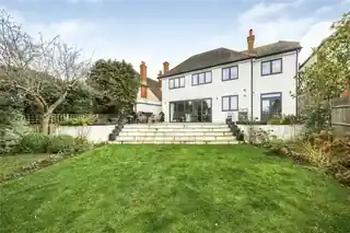 77 Alric Avenue, photo 3